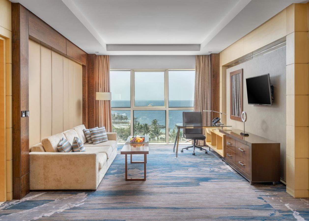 The Venue Jeddah Corniche Jidá Exterior foto Suite at the Hilton Alexandria
