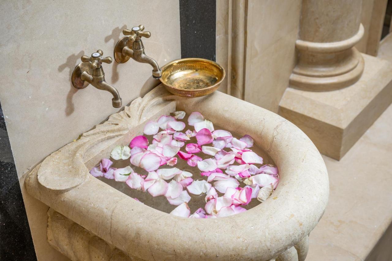 The Venue Jeddah Corniche Jidá Exterior foto A hammam in Istanbul