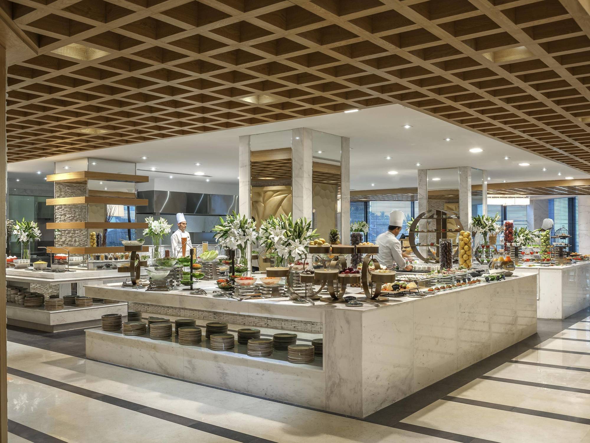 The Venue Jeddah Corniche Jidá Exterior foto The buffet at the hotel